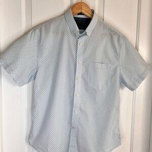 Banana Republic Light Blue Dot Diamond Button Down - Men's Small